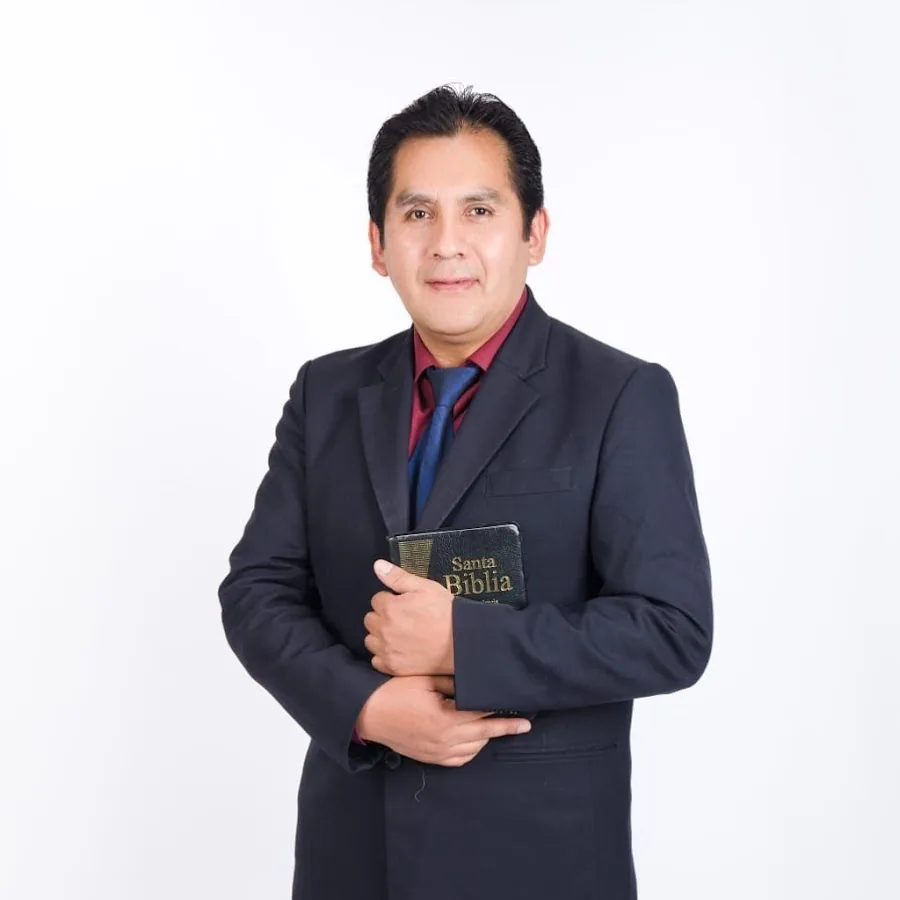 Pastor Raymundo Ramos